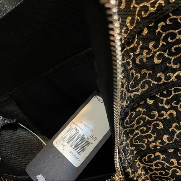 NWT Guess Golden Baroque Pattern Winter skirt - Picture 6 of 7